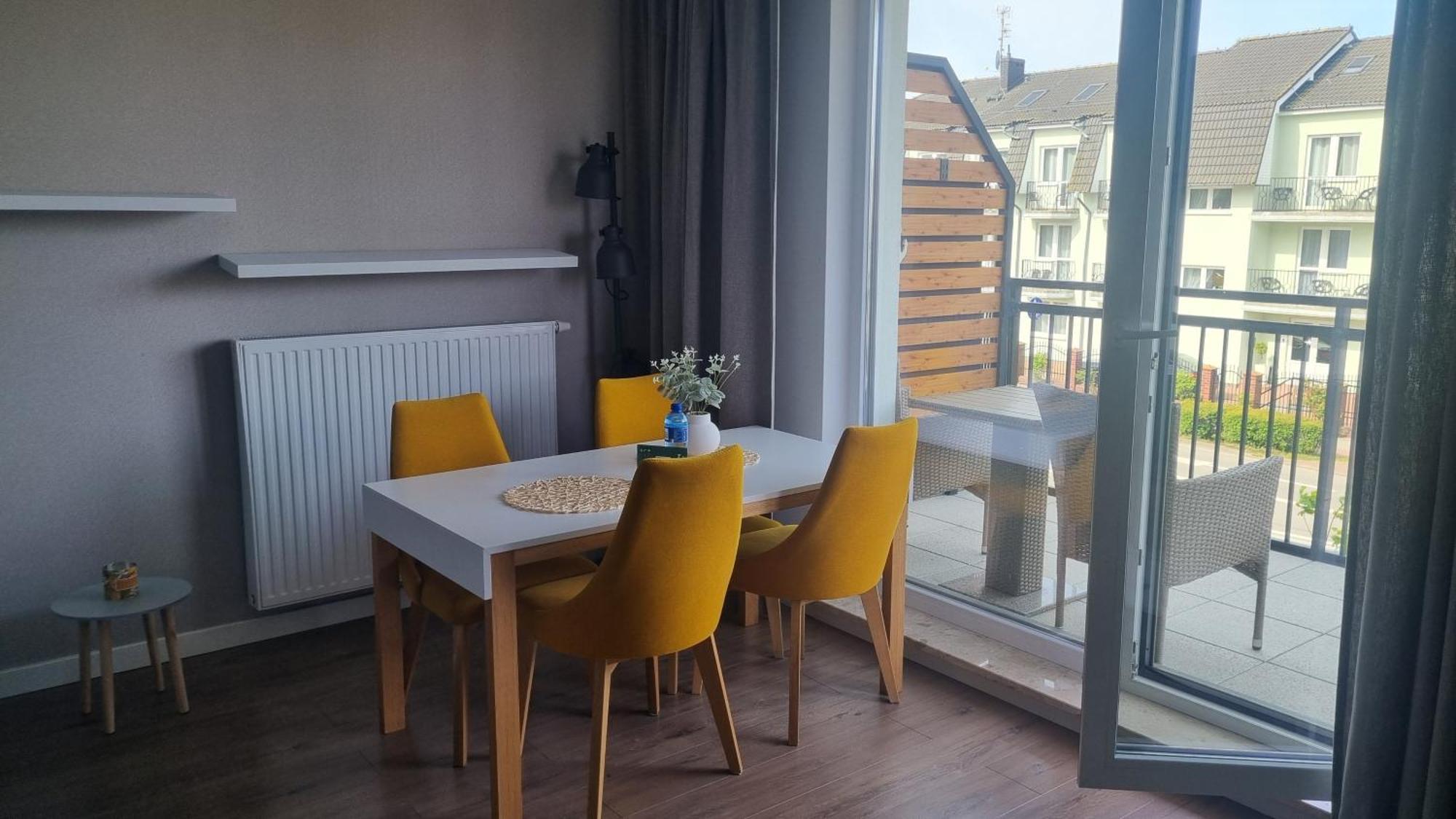 Apartament Z Hustawka Bel Mare Miedzyzdroje Exterior photo